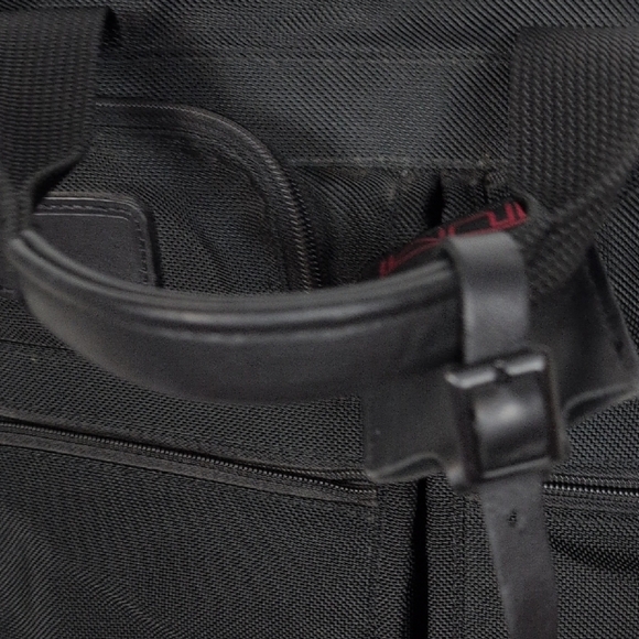 TUMI Alpha Expandable Laptop Bag - Picture 9 of 12